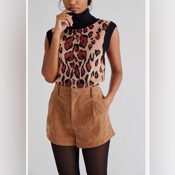 Free People Sweaters - NWOT Free People Chenille animal print turtleneck crop sweater size medium